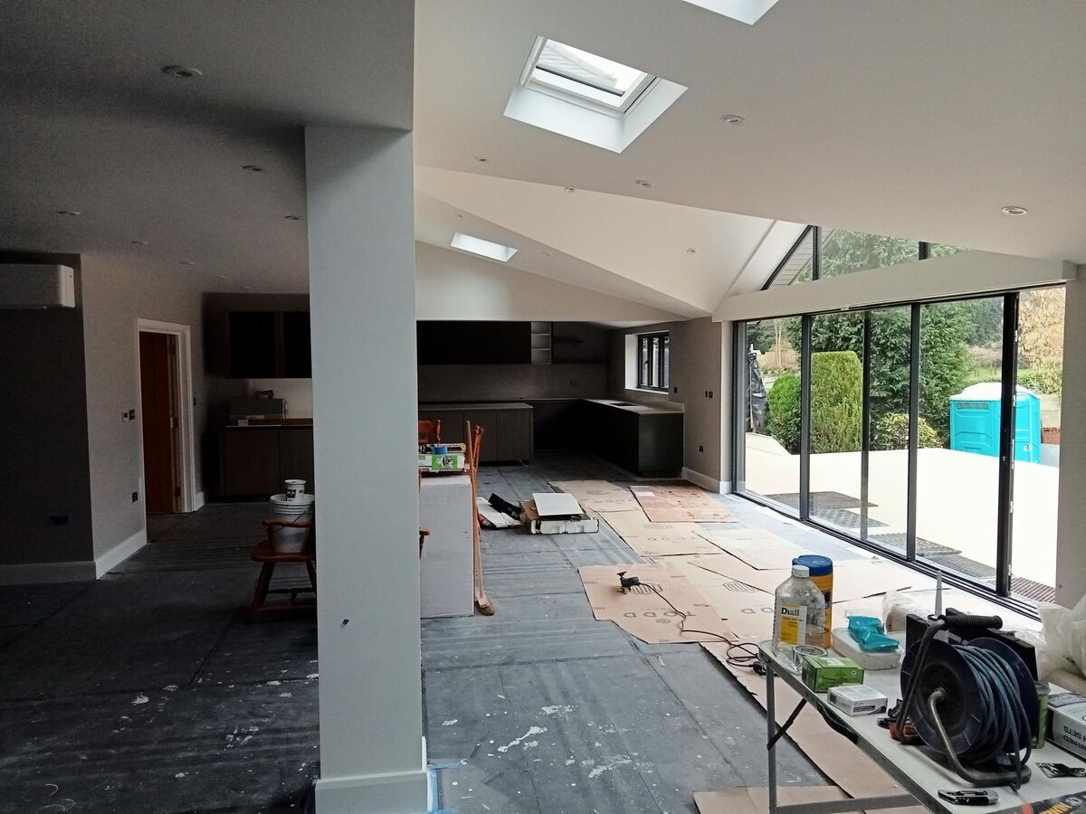 painting and decorating Globe Town, E3